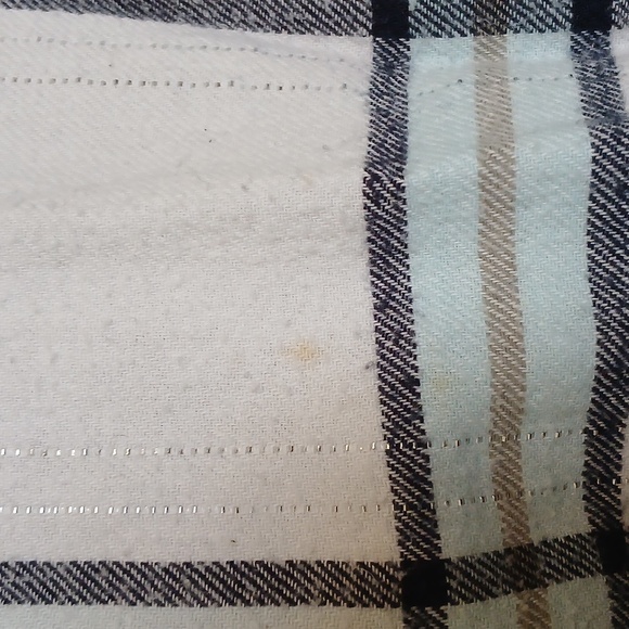 BTC woman's flannel XL - Picture 3 of 7